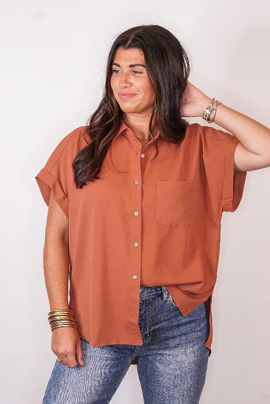 Slim down jacketButton Down Perfection Clay Top